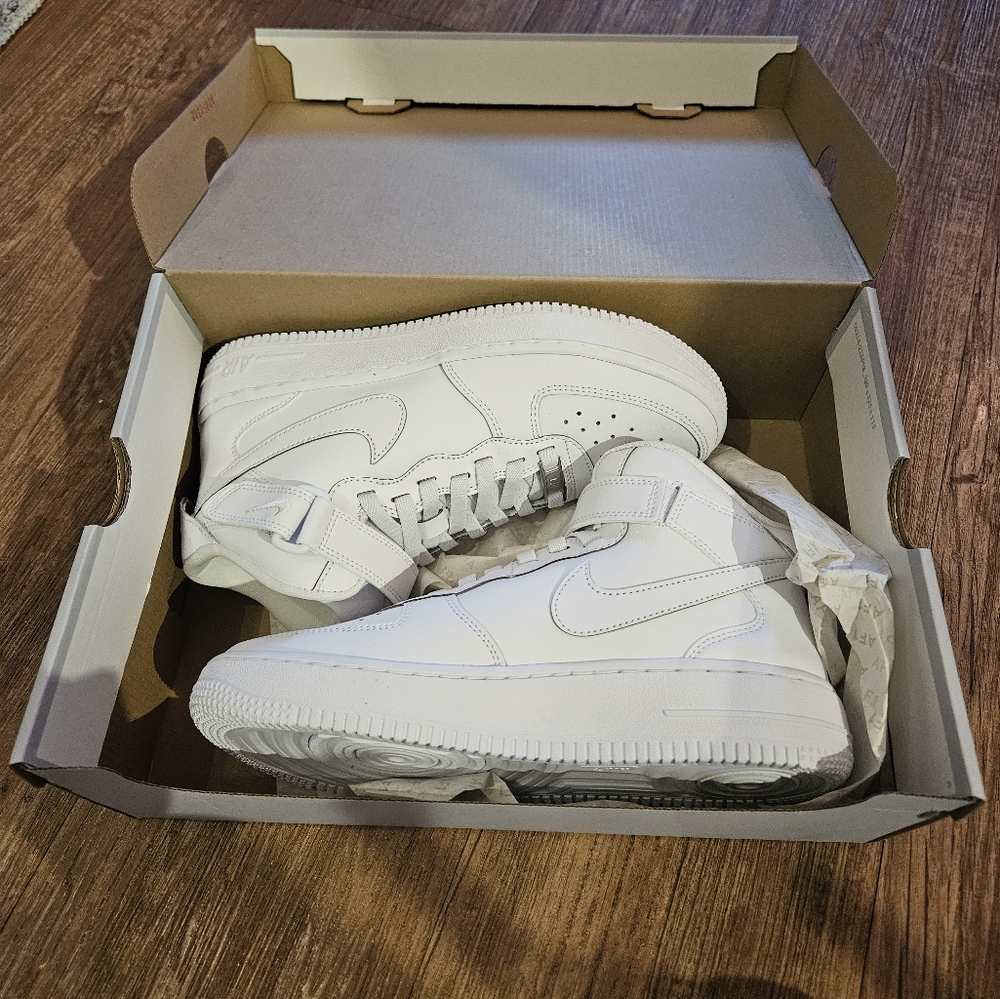 Nike Air Force